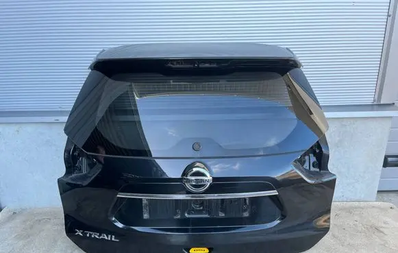 Nissan X-Trail T32 Tailgate/trunk/boot lid 