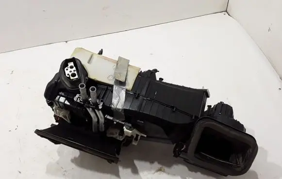 Interior heater climate box assembly