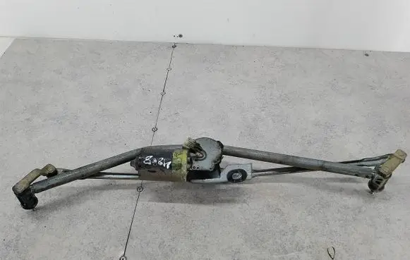 Volkswagen Transporter - Caravelle T4 Front wiper linkage