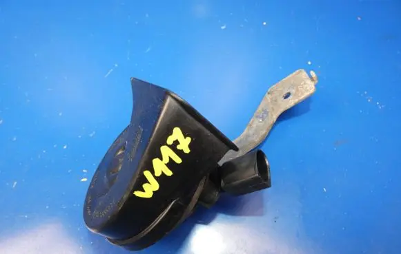 Mercedes-Benz CLA C117 X117 W117 Horn signal A0065428620 1523M05 03500HZ