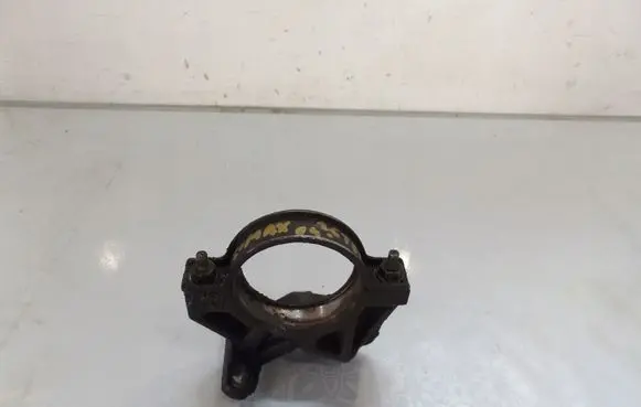 Ford Focus C-MAX Driveshaft support bearing bracket 