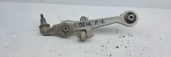 Volkswagen PASSAT B5 Front lower control arm/wishbone
