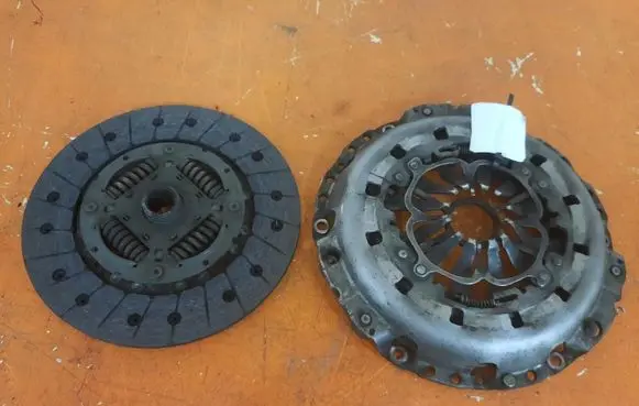 Audi A4 S4 B7 8E 8H Clutch set kit 124038810