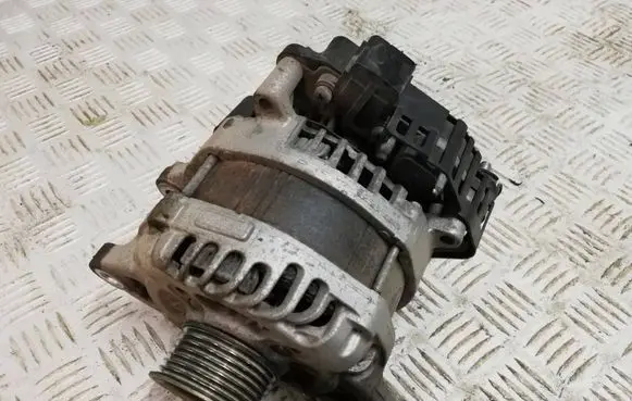 Suzuki Swift III Generator/alternator 96100-81p10