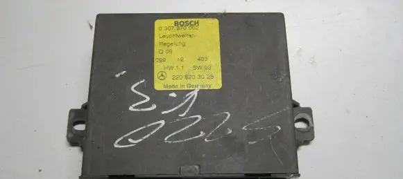 Mercedes-Benz S W220 Light module LCM 2208203026