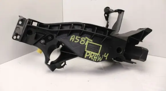 Audi A5 8T 8F Headlight/headlamp mounting bracket 8T0805608R