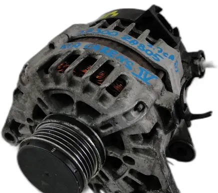 KIA Carens III Generator/alternator 37300-2A805