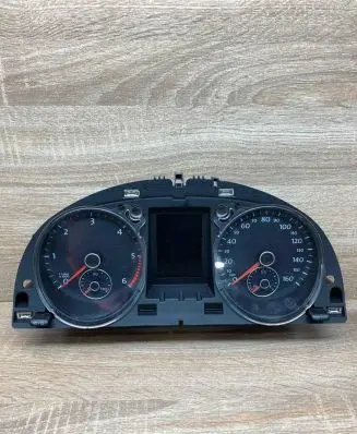 Volkswagen PASSAT B7 Speedometer (instrument cluster) 3AA920971A A2C53219792 MPH