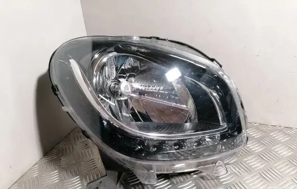 Smart ForTwo III C453 Headlight/headlamp A4538200839 L90029701 260105436R