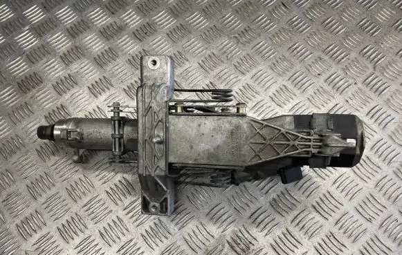 Mercedes-Benz C W203 Steering wheel axle A2034601416 01130227251
