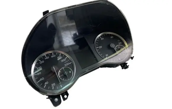 Mercedes-Benz Vito Viano W447 Speedometer (instrument cluster) A4479006808