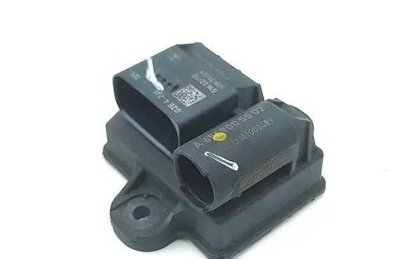 Mercedes-Benz CLS C218 X218 Glow plug pre-heat relay A6519005502