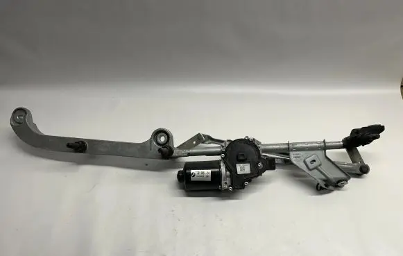 BMW 2 F46 Front wiper linkage and motor 7301045