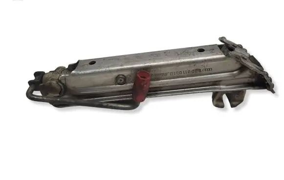 Audi A4 S4 B5 8D Lift Jack 8D0011031D