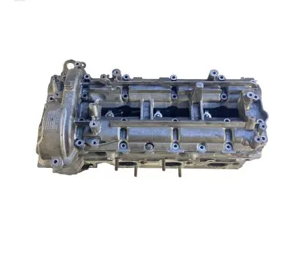 Mercedes-Benz CLS C219 Engine head R6420163901