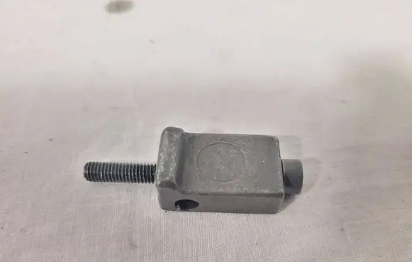 Volkswagen Transporter - Caravelle T5 Fuel Injector clamp holder