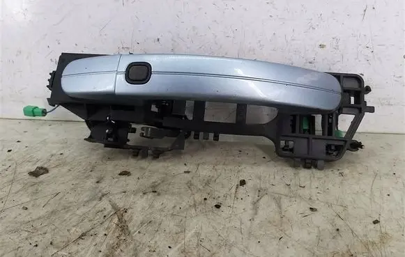 Ford Focus Front door interior handle 