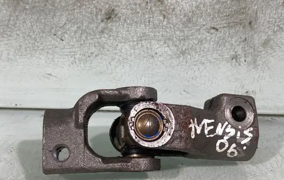 Toyota Avensis T250 Steering column universal joint
