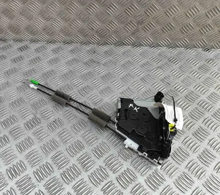 Toyota Yaris Cross Coupe door lock (next to the handle) 690400D320