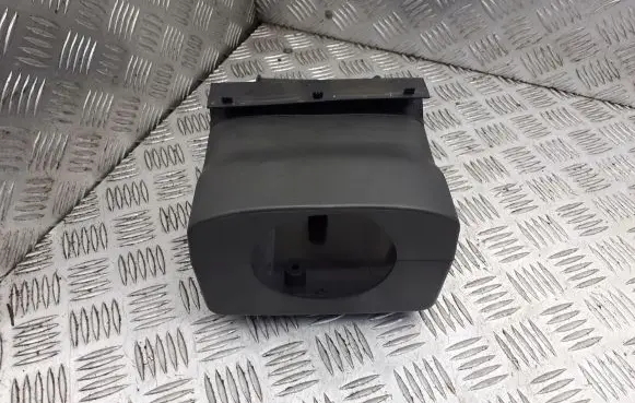 Volvo V70 Steering wheel column trim 3409335