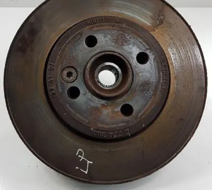 Mini One - Cooper Coupe R56 Front wheel hub spindle knuckle
