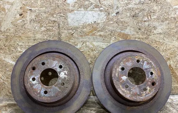 Infiniti G37 Rear brake disc