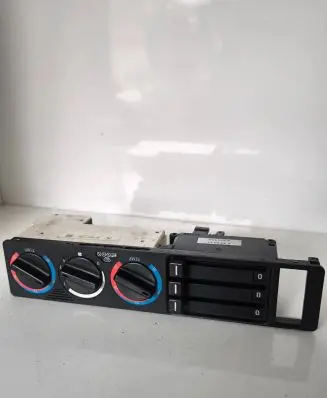 BMW 5 E34 Climate control unit 8351114 8351110