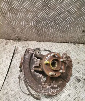 Land Rover Freelander 2 - LR2 Front wheel hub spindle knuckle