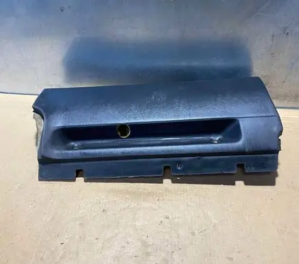 Mercedes-Benz E W124 Dashboard lower bottom trim panel 