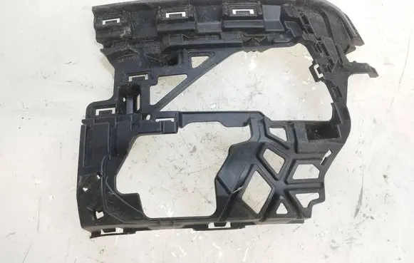 Volkswagen Golf VII Front bumper mounting bracket 5G0807724N