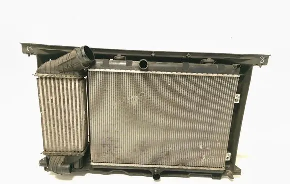Citroen DS5 Radiator set 9682477580
