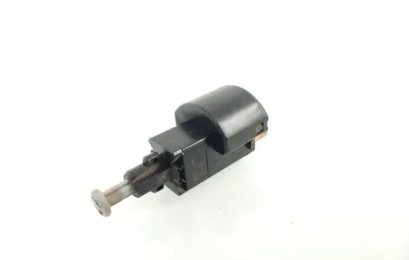 Opel Zafira A Brake pedal sensor switch 09132299