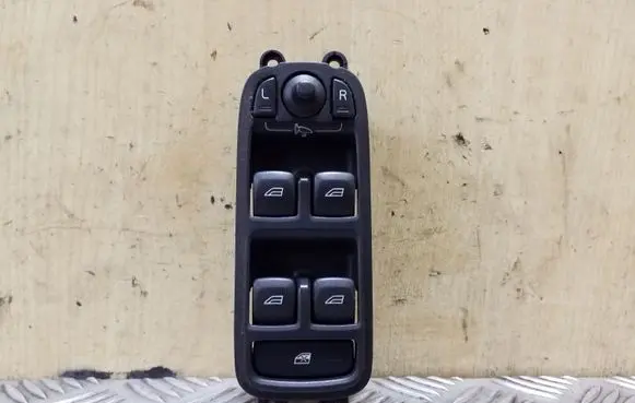 Volvo S60 Electric window control switch 31272009