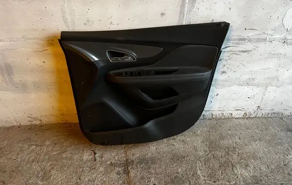Opel Mokka Front door card panel trim AVK21534600R 95137884