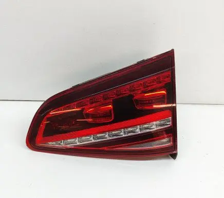 Volkswagen Golf VII Tailgate rear/tail lights 5G0945308F