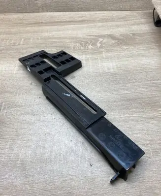 Mercedes-Benz E W210 Front bumper mounting bracket 2108850195