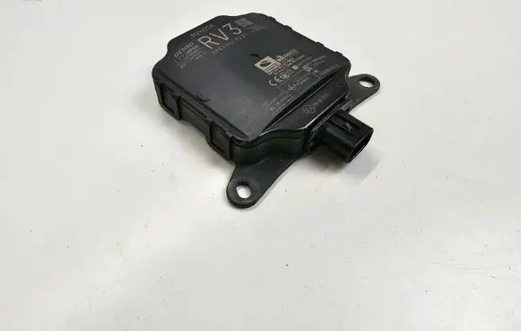 Toyota RAV 4 (XA50) Blind spot module 8816242091