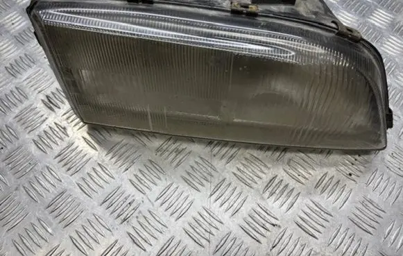 Volvo V70 Headlight/headlamp 9169525 147872