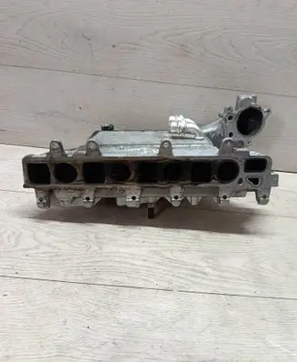 Volkswagen PASSAT B8 Intake manifold 8471286 69150676 00193