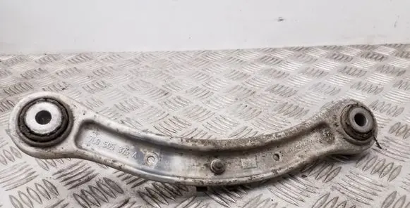 Rear control arm
