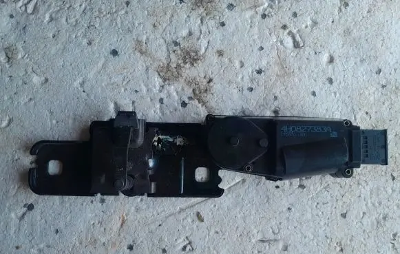 Audi A7 S7 4G Tailgate/trunk/boot lift motor 4H0827383A