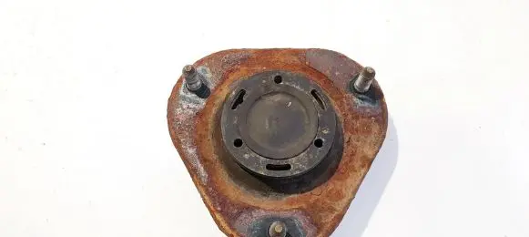 Toyota RAV 4 (XA30) Coil spring mount 