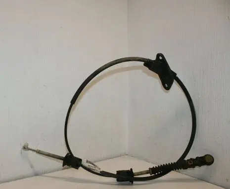 Gear shift cable linkage