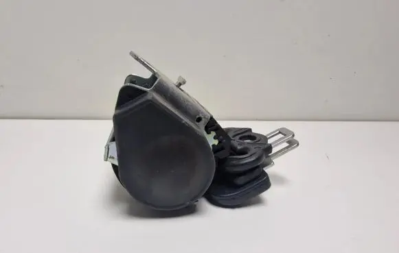 Audi Q7 4L Third row seat belt 4L0857811