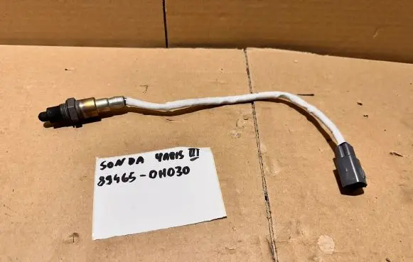 Toyota Aygo AB40 Lambda probe sensor 894650H030 0258030102 656192A