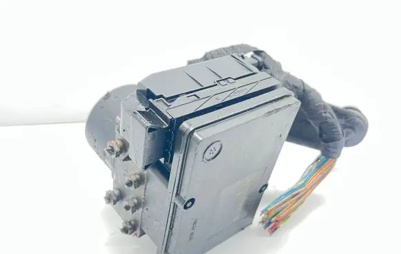 Mercedes-Benz ML W163 ABS Pump A1635450316
