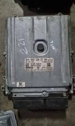 Mercedes-Benz S W221 Engine control unit/module A6421502700