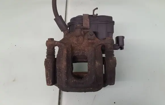 BMW X3 F25 Rear brake caliper 6791017 34216791017