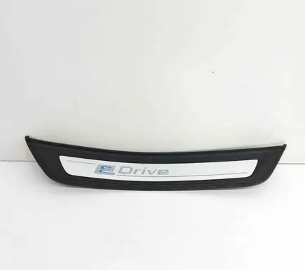 BMW 5 G30 G31 Rear sill trim cover 7407015