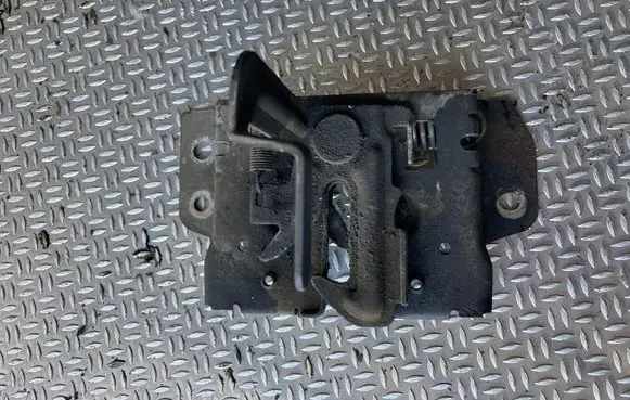 Peugeot 4007 Engine bonnet/hood lock/catch